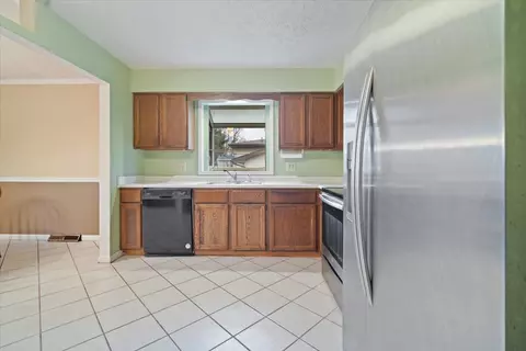 305 N Bone Dr, Normal, IL 61761 photo 10