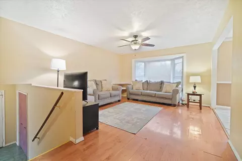 305 N Bone Dr, Normal, IL 61761 photo 4