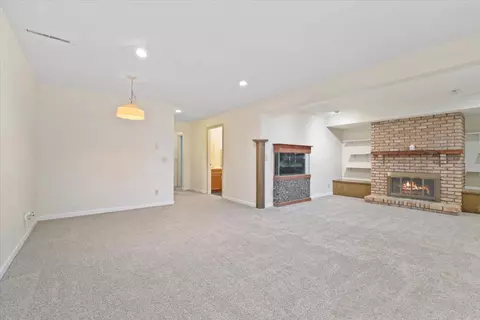 305 N Bone Dr, Normal, IL 61761 photo 22