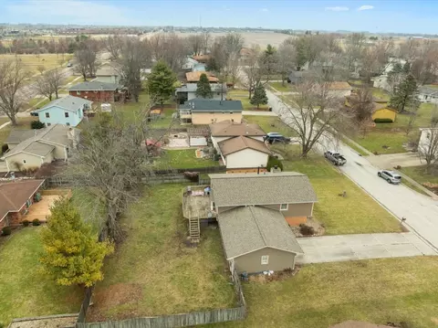 305 N Bone Dr, Normal, IL 61761 photo 26