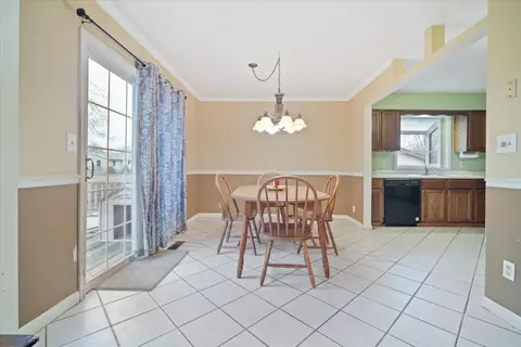 305 N Bone Dr, Normal, IL 61761 photo 7