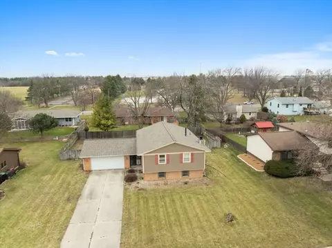 305 N Bone Dr, Normal, IL 61761 photo 24