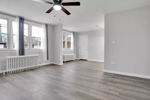 Living - 3711 E 98th St, Chicago, IL 60617 photo 2 of 4