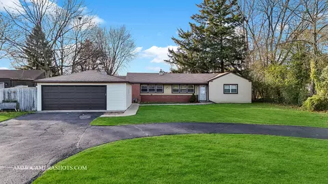 942 N Randall Rd, Aurora, IL 60506