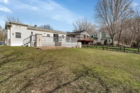 272 Fossil Bay Ct, Wilmington, IL 60481