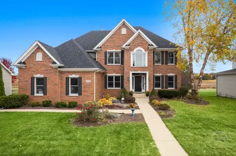 3 N709 East Laura Ingalls Wilder Rd, Saint Charles, IL 60175