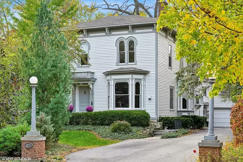 326 Ridge Ave, Winnetka, IL 60093