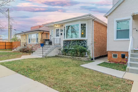 3218 N Nagle Ave, Chicago, IL 60634