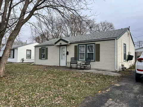 112 Belle Aire Ave, Bourbonnais, IL 60914