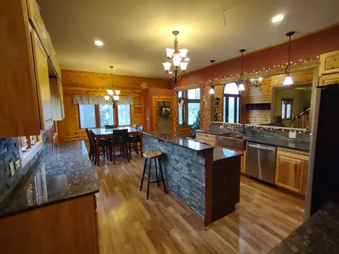 Kitchen - 16456 S Lily Cache Rd, Plainfield, IL 60586 photo 3 of 6