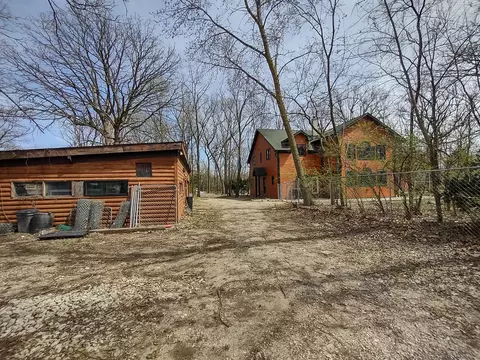 Exterior - 16456 S Lily Cache Rd, Plainfield, IL 60586 photo 6 of 18