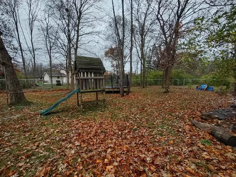 Exterior - 16456 S Lily Cache Rd, Plainfield, IL 60586 photo 14 of 18