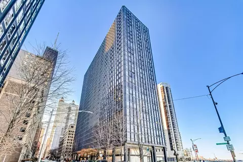 900 N Lake Shore Dr #1703, Chicago, IL 60611