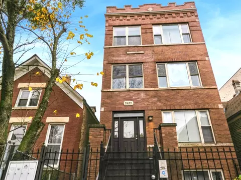 2423 W Augusta Blvd #4, Chicago, IL 60622