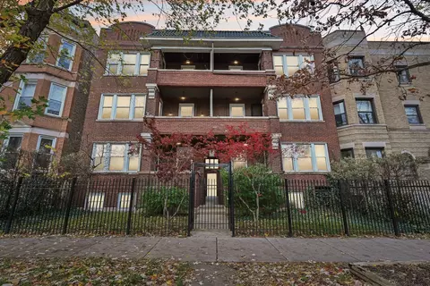 1226 W Argyle St #1E, Chicago, IL 60640