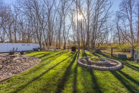 Exterior - 1305 Clover Ln, Normal, IL 61761 photo 3 of 5
