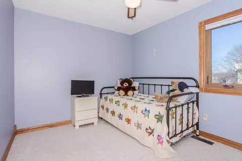 Bedroom - 1305 Clover Ln, Normal, IL 61761 photo 2 of 5