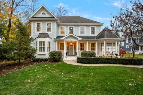 506 S 7th St, Saint Charles, IL 60174