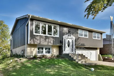 7420 162nd Pl, Tinley Park, IL 60477
