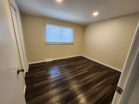 1114 Marcy St, Ottawa, IL 61350 photo 6