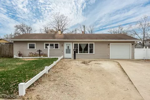 304 Stuart Ct # B, Lockport, IL 60441