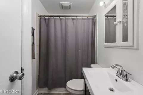 304 Stuart Ct # B, Lockport, IL 60441 photo 12