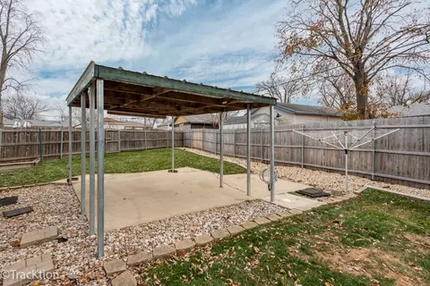 304 Stuart Ct # B, Lockport, IL 60441 photo 16