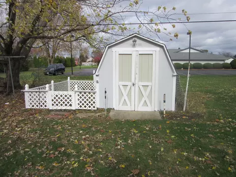 Exterior - 23816 W Renwick Rd, Plainfield, IL 60544 photo 3 of 4