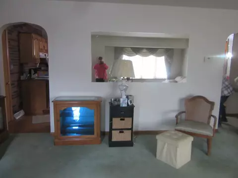 Living - 23816 W Renwick Rd, Plainfield, IL 60544 photo 2 of 6