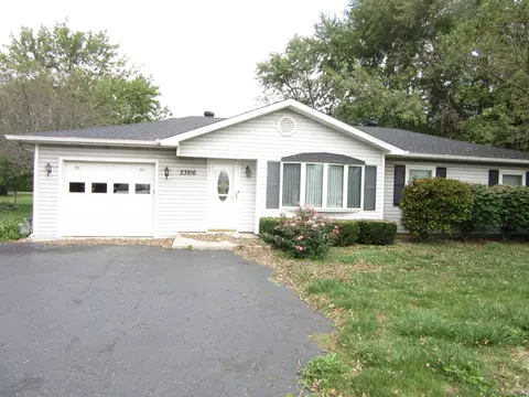 23816 W Renwick Rd, Plainfield, IL 60544
