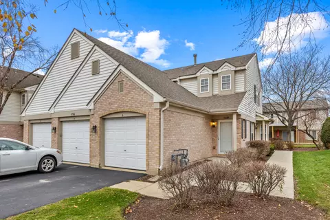 1720 Autumn Ave #D, Schaumburg, IL 60193