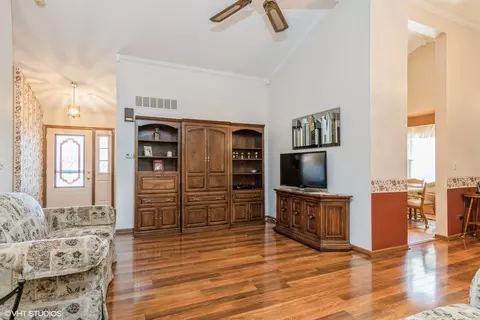 Living - 13482 S Silverleaf Rd, Plainfield, IL 60544 photo 1 of 1