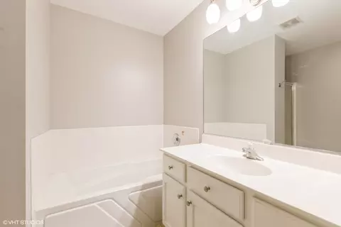 2341 Summerlin Dr, Aurora, IL 60503 photo 13