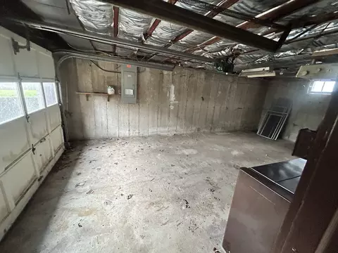 2002 Shooting Park Rd, Peru, IL 61354 photo 16