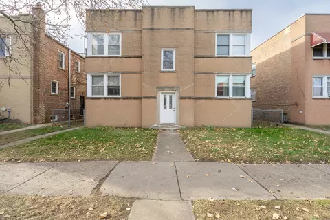 6614 N Damen Ave #2S, Chicago, IL 60645