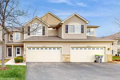 2242 Gallant Fox Cir, Montgomery, IL 60538