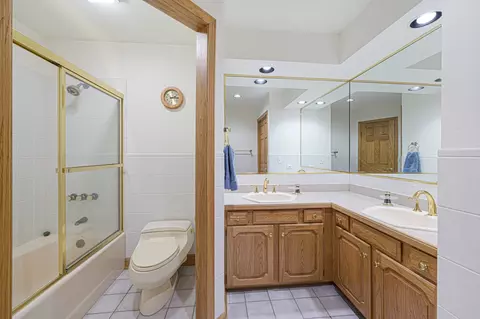 1533 Greenleaf Ct, Bartlett, IL 60103 photo 34