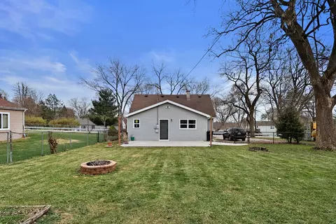 2423 Beachside Rd, Mchenry, IL 60050 photo 22