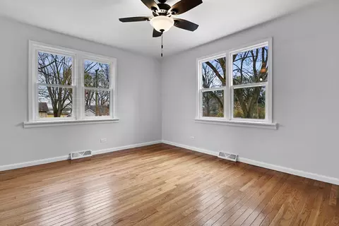2423 Beachside Rd, Mchenry, IL 60050 photo 12