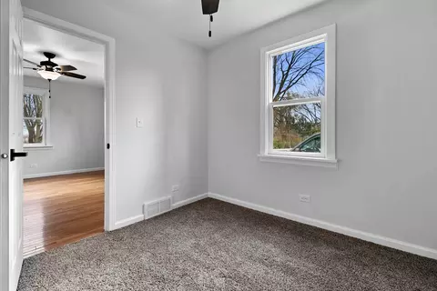 2423 Beachside Rd, Mchenry, IL 60050 photo 16