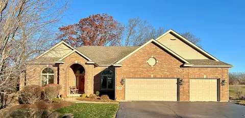 3418 Forest Ridge Dr, Spring Grove, IL 60081