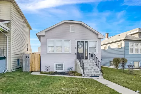 218 S 21st Ave, Maywood, IL 60153