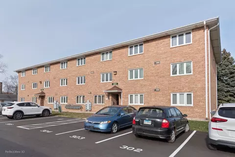 Exterior - 4943 E Circle Dr #303, Crestwood, IL 60445 photo 2 of 6