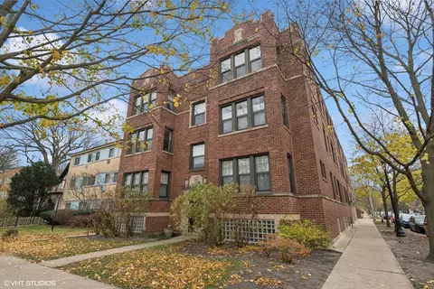 834 Seward St #3, Evanston, IL 60202