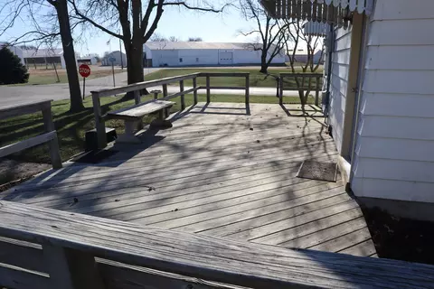 Exterior - 333 Depot St, Walnut, IL 61376 photo 1 of 1