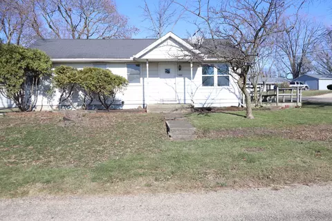 333 Depot St, Walnut, IL 61376