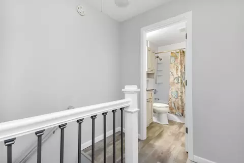 Entry Way - 1405 E Vernon Ave #4, Normal, IL 61761 photo 3 of 3