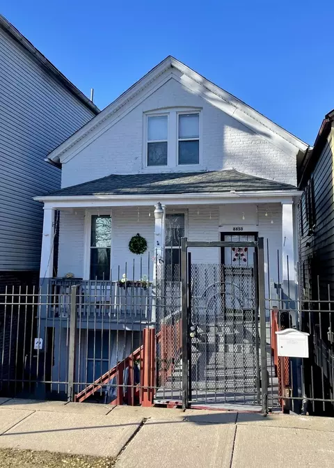 8850 S Buffalo Ave, Chicago, IL 60617