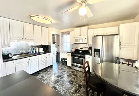 Kitchen - 1313 N Irving Ave, Berkeley, IL 60163 photo 1 of 1