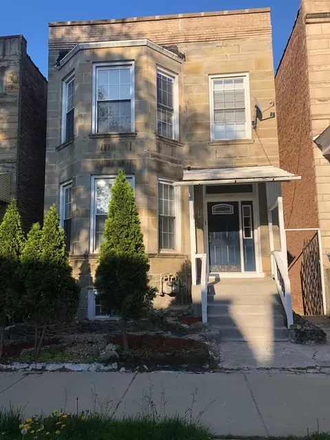 1533 N Monticello Ave, Chicago, IL 60651